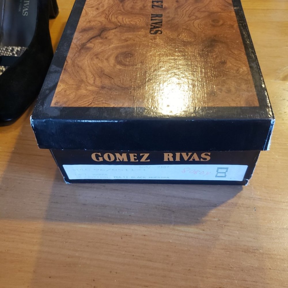 Genuine Python And Suede Pumps - image 5